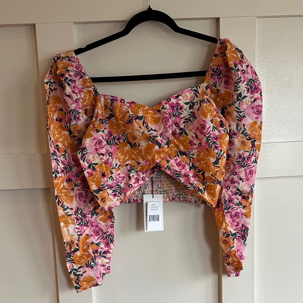 Something Navy Linen and Cotton Floral Women's Crop Top with Puff Sleeves